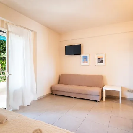 Hotel apartamentowy Sun George