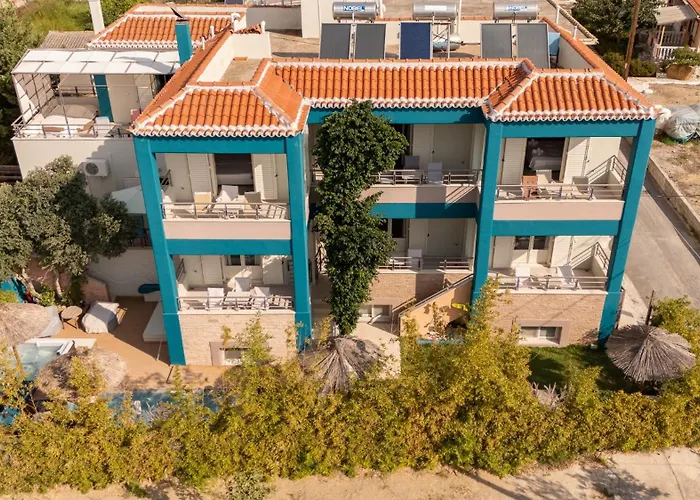 מלון דירות Sun George 3*